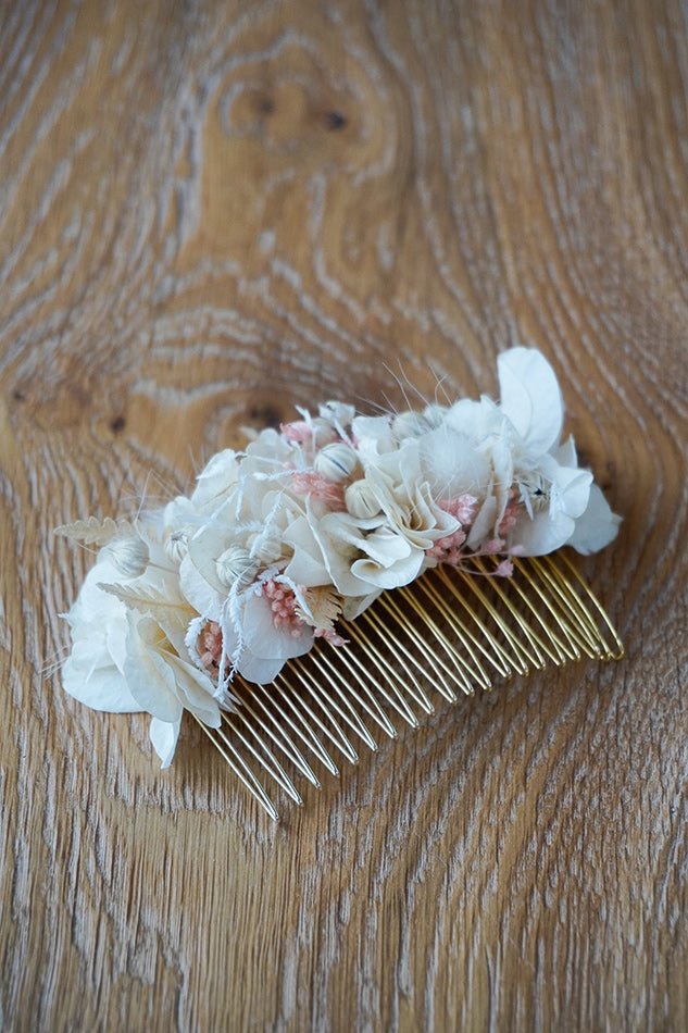 Haarkamm mit Blüten in Ivory und Rose