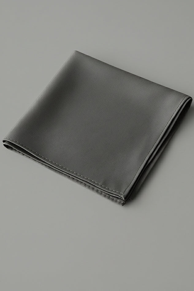 Haartuch aus Bambusseide in Stone gefaltet